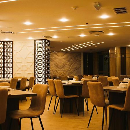Plaza Athenee Hotel Kuwejt Zewnętrze zdjęcie