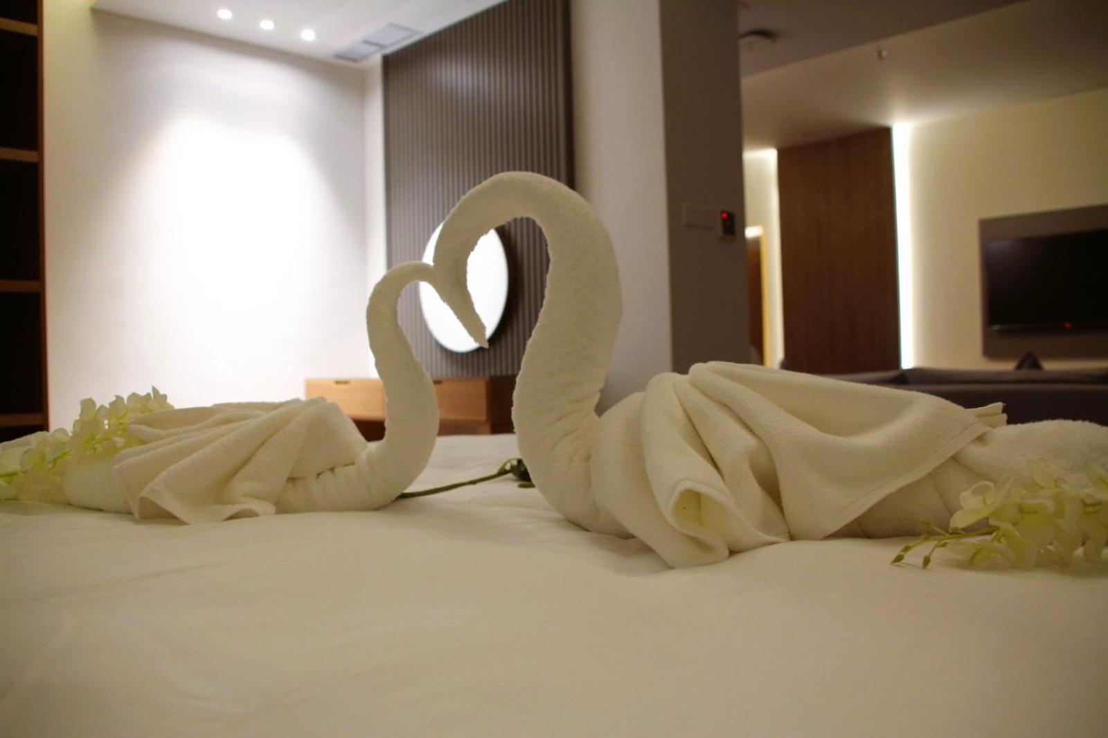 Plaza Athenee Hotel Kuwejt Zewnętrze zdjęcie