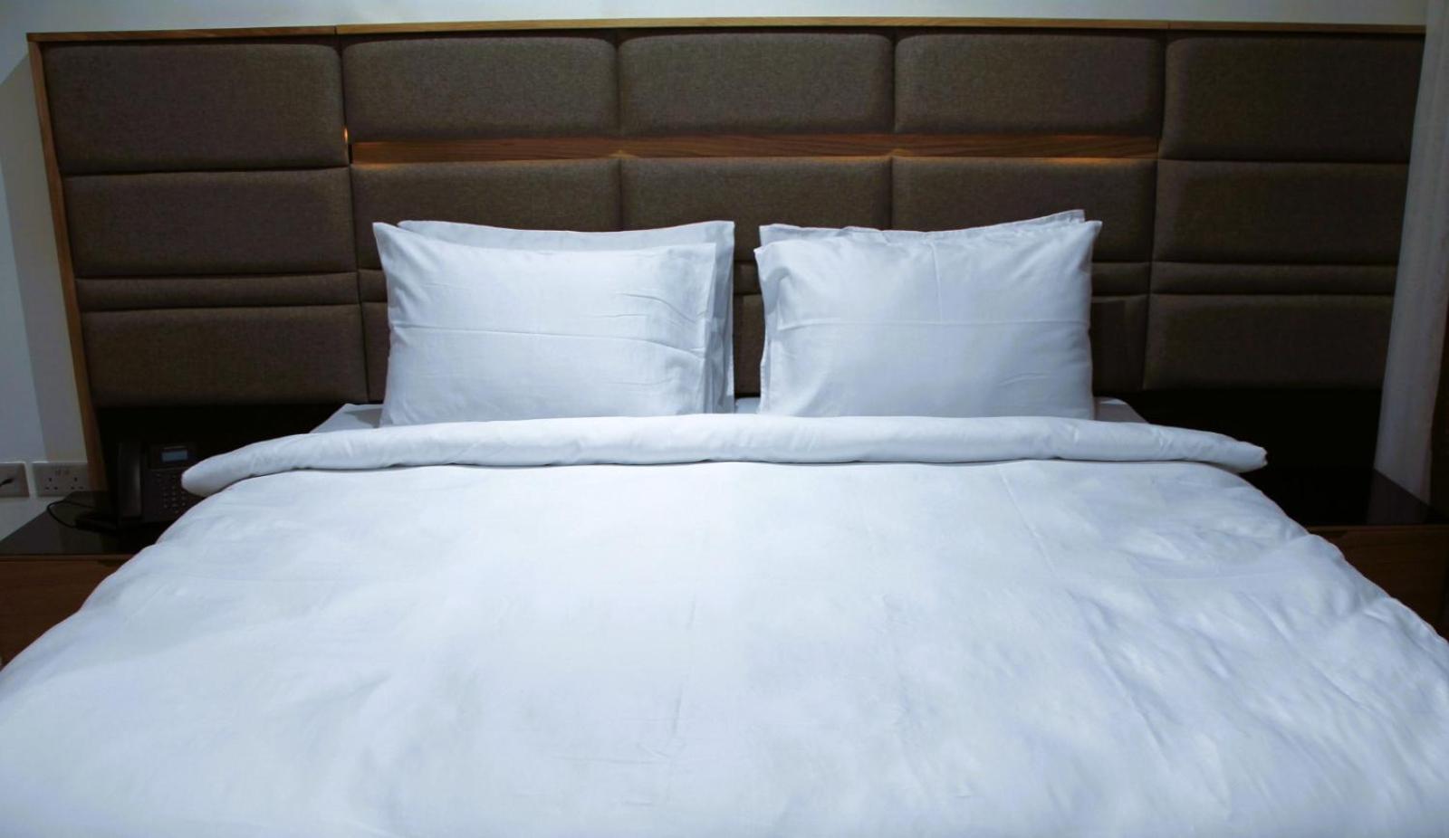 Plaza Athenee Hotel Kuwejt Zewnętrze zdjęcie
