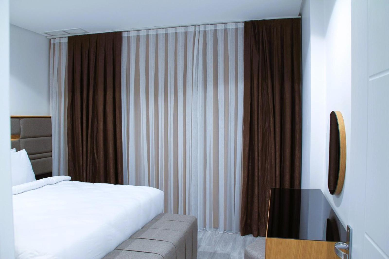 Plaza Athenee Hotel Kuwejt Zewnętrze zdjęcie